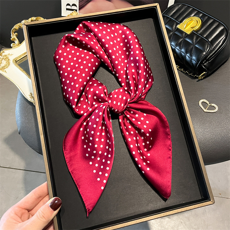 Luxus neue bedruckte Schals Da – Luxury Bags Trending Bewertung und Preis