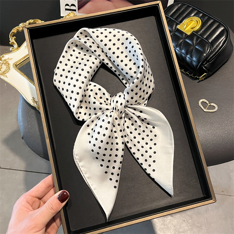 Luxus neue bedruckte Schals Da – Luxury Bags Trending Bewertung und Preis