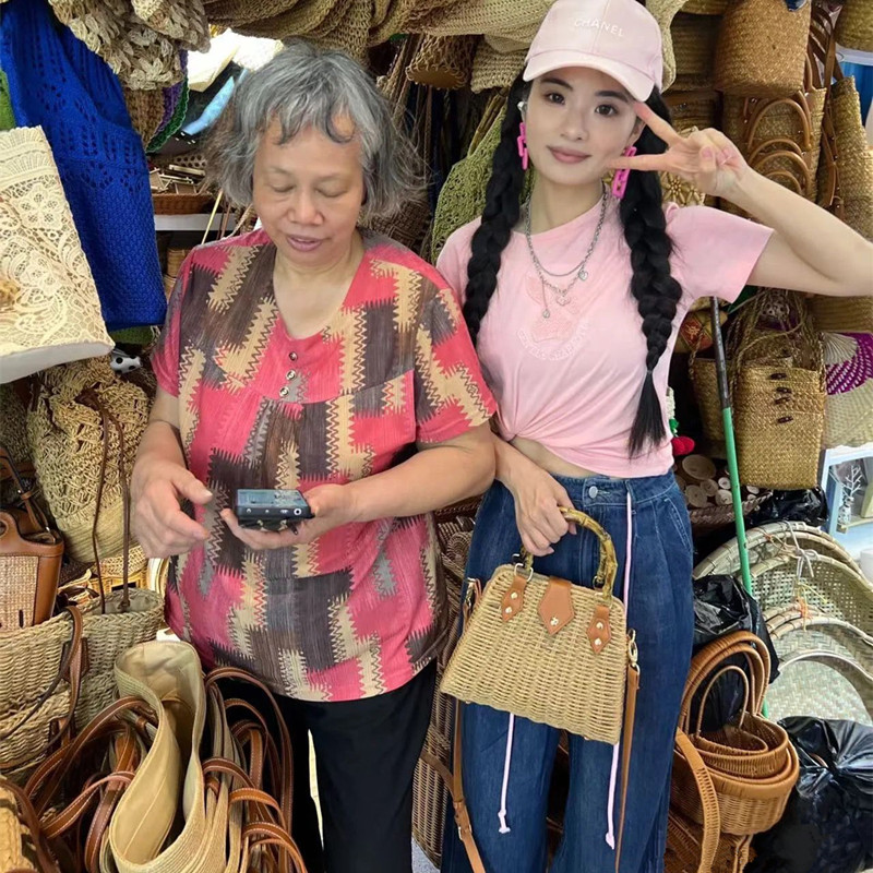 2025, luxuriöse Designer-Handt – Luxury Bags Trend 2025 Bewertung und Preis